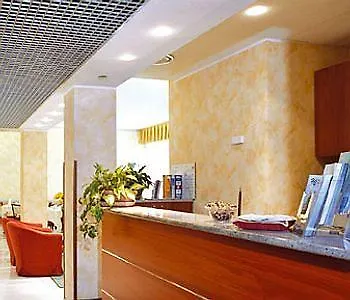 Engadina Hotel Como