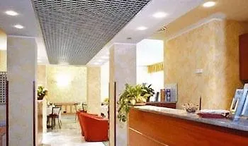 Engadina 3* Комо