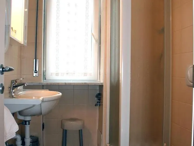 Engadina 3* Комо