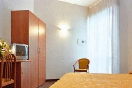 Engadina Hotel Como