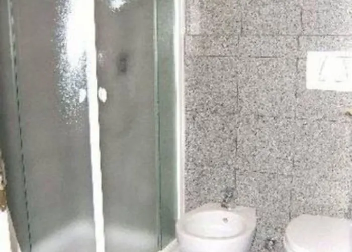 尹哥帝娜酒店 酒店 科莫